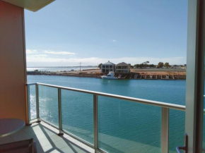 Wallaroo Marina Executive Apartments, Wallaroo